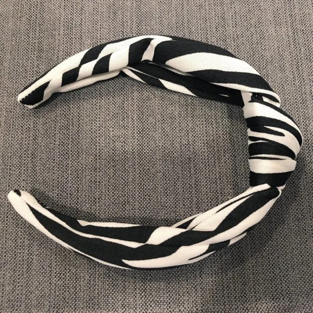 NWOT J.Crew Knot headband in Zebra